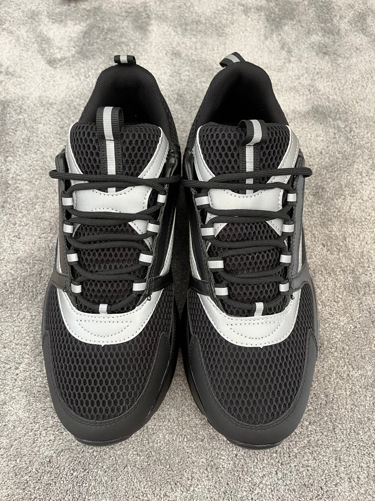 Shoe