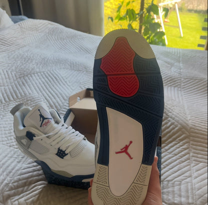 Shoe